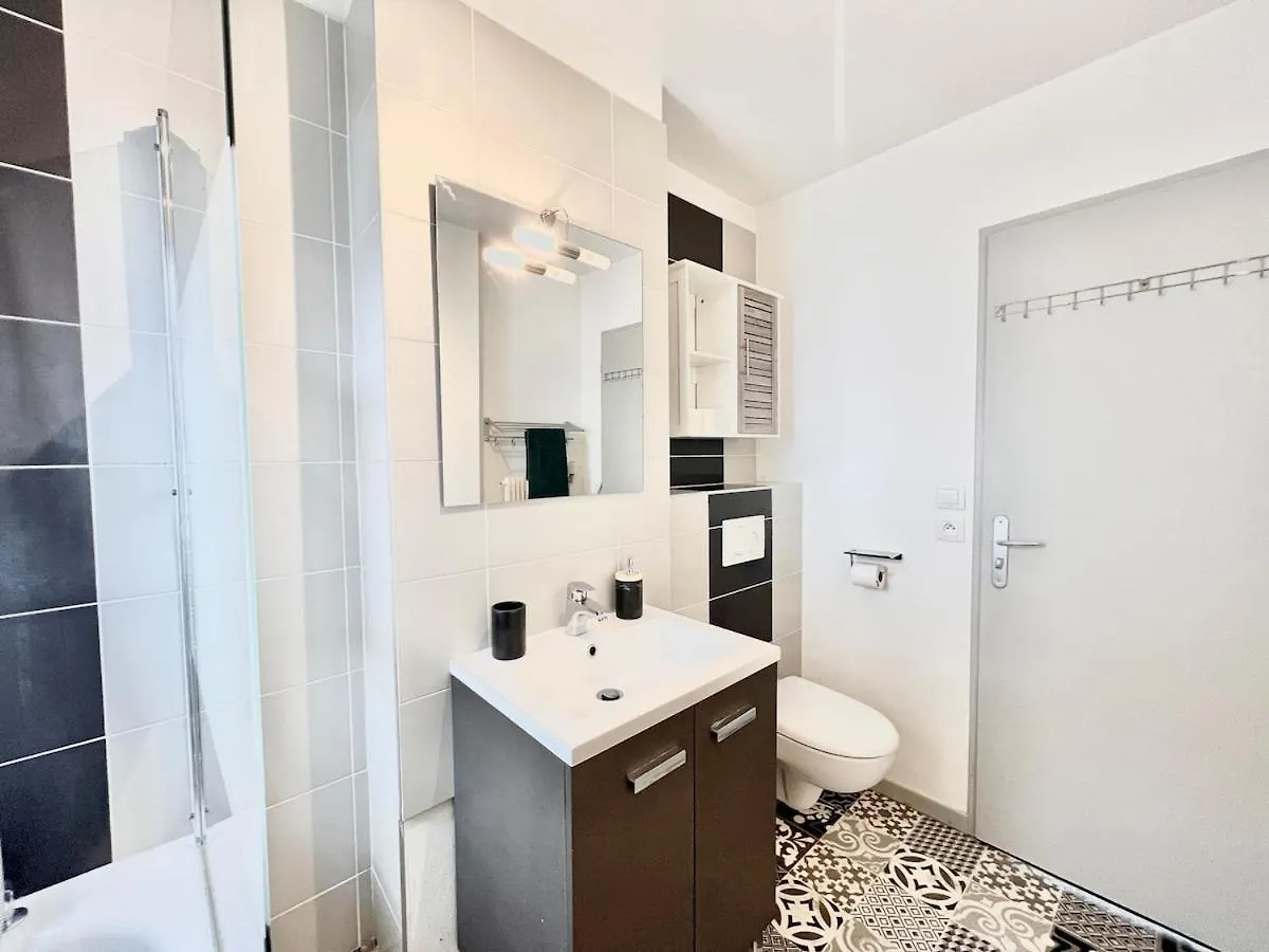 Comfortable T2 Annecy Francia